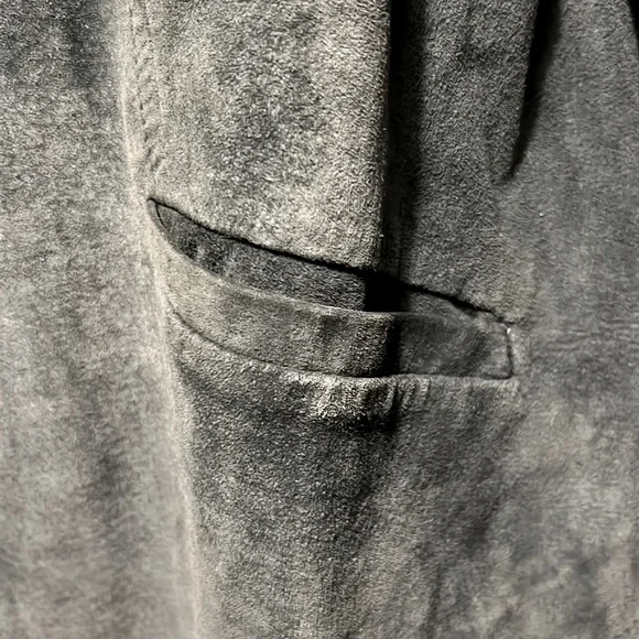 Vintage suede blazer - Picture 3 of 7